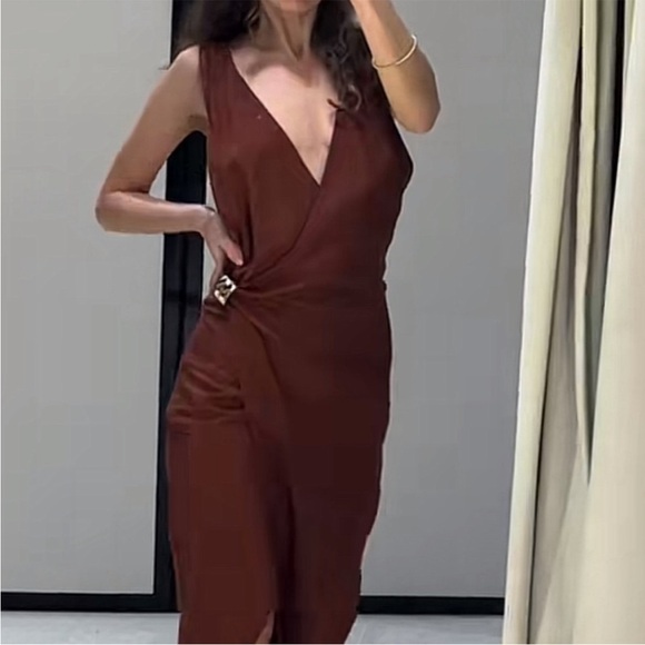 Zara Brown Backless Halter Dress - Picture 6 of 13